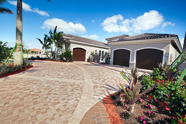 Best Commercial Driveway Pavers  in Little Cypress, TX